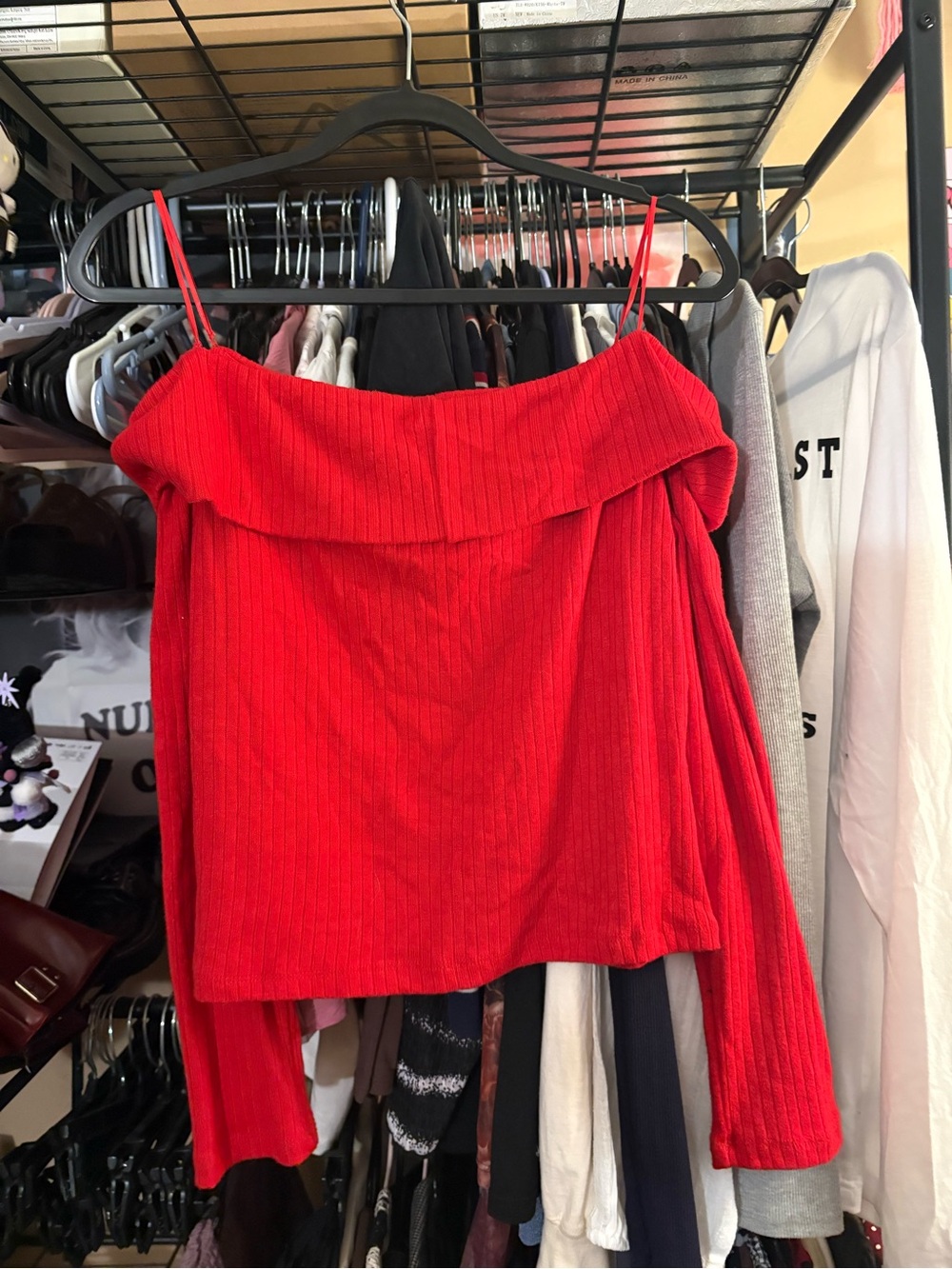 Red Off-Shoulder Ribbed Long Sleeve Top - Picture 5 of 5